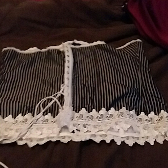 Top - Picture 2 of 2